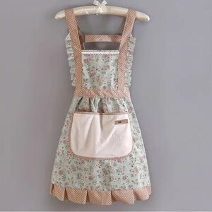 Pretty apron